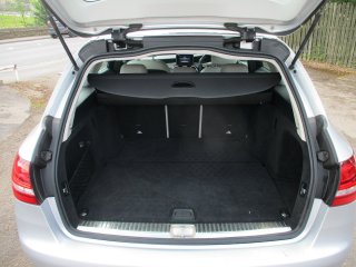 /photos/9743/09d12740-49e8-8cdd-6ca0-5c72a97eb5ec_i320x240.jpg